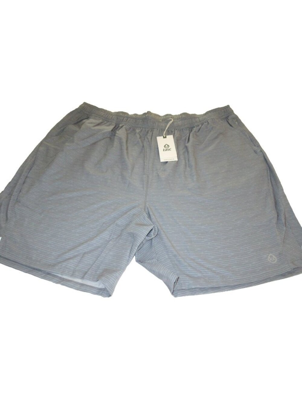 Tasc Performance Men's 7 inch Unlined Gym shorts Gray Dash Size 2XL NWT